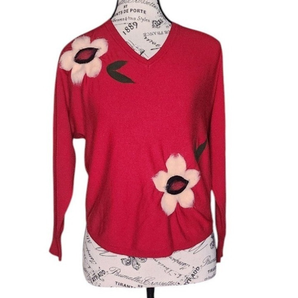 Aaeda Red‎ V-Neck Sweater Felted Floral Appliqué Knit Size S